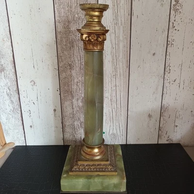 ancien pied de lampe a pétrole en onyx - Photo 1/4