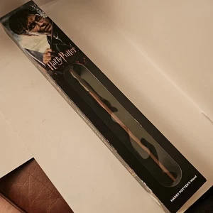 ●Official Genuine Warner Bros●HARRY POTTER WAND~The Noble Collection~BNIB - Picture 1 of 8