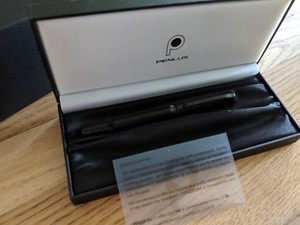  PENLUX METALLIC BLACK FOUNTAIN PEN 