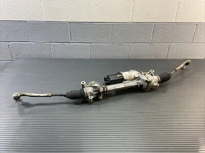 Mercedes-Benz C63 W205 2015-2021 4,0 L V8 tracción trasera cremallera de dirección y piñón 51 k millas OEM Foto 1 de 4