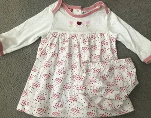 Valentinstag Kleid 12 Monate rot & weiß Herzen Print Langarm NEU - Bild 1 von 5