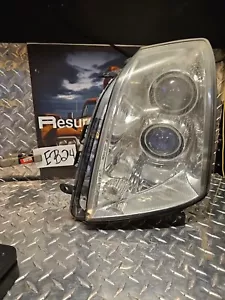 05 -11 CADILLAC STS Right Passenger Halogen Headlight EB24 - Picture 1 of 4