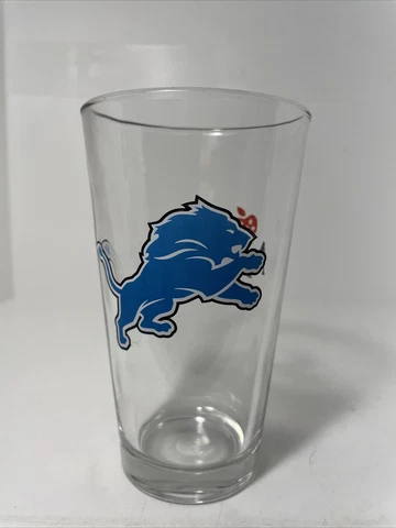 Detroit Lions + Applebee’s We Salute You Detroit Lions Beer Pint Glass Cover