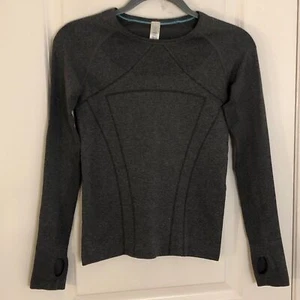 Ivivva gray long sleeve lightweight layering top thumb holes reflective logo 12 - Picture 1 of 8