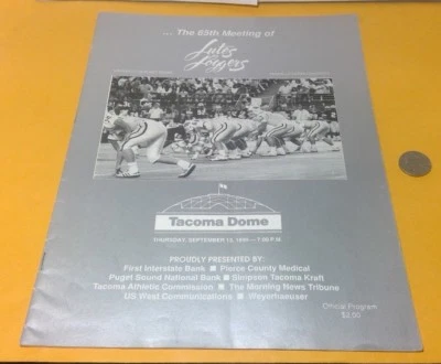 1990 PUGET SOUND vs PACIFIC LUTHERAN COLLEGE FOOTBALL PROGRAM LOGGERS UPS LUTES - Image 1 of 4