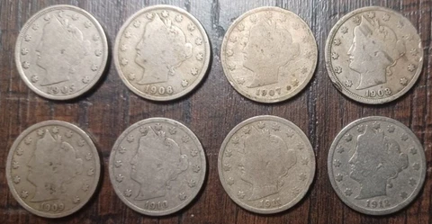 U.S. Liberty Head Nickels V (Barber) 8 Nickels 1905,06,07,08,09,10,11,12 Cover