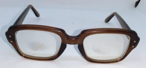 Vintage USS 4 1/2 - 5 3/4 Eyeglass Frames Brown Square Rim 48-20-135 - Picture 1 of 5