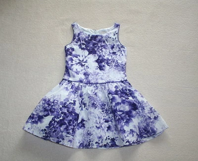 NUEVO CON ETIQUETAS Vestido The Children's Place Girl Talla 5 Foto 1 de 2