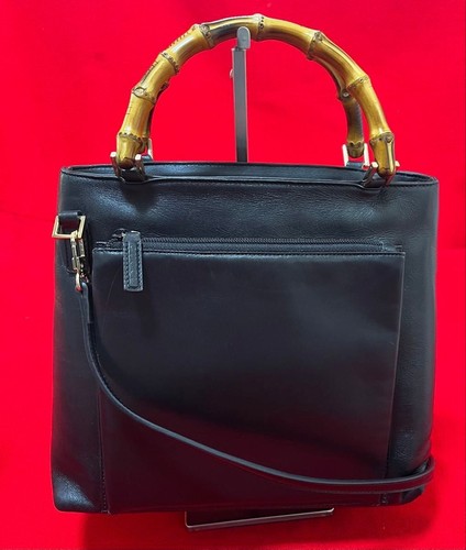 Borsa a mano vintage Gucci in pelle manico bambù tracolla nera 24 x 29 x 12 cm ITALIA