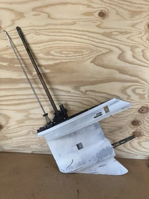 Johnson Evinrude 150-225 HP ETEC Ocean Runner Ficht 25” caja de engranajes unidad inferior Foto 1 de 4