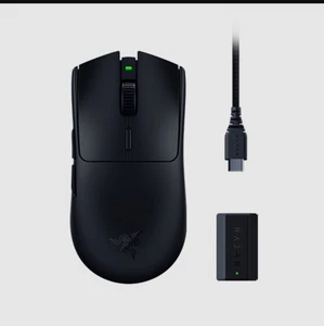 Razer Viper V3 HyperSpeed Mouse wireless Con Dongle Hyperpolling - Foto 1 di 3
