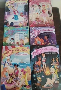 JoJo & BowBow Lot -Books in Paperback books 1-6 by JoJo Siwa - Foto 1 di 9