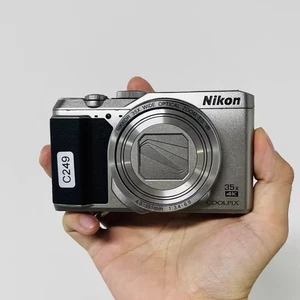 Nikon COOLPIX A900 Compact Digital Camera 20.3MP 35x Zoom Silver - Picture 1 of 7