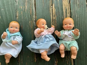 Lotto 3 bambole giocattolo Lewis Galoob Baby Doll vintage 1988 - Foto 1 di 7