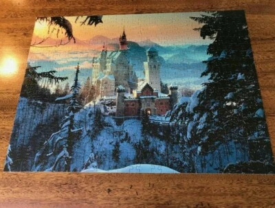 5 Deluxe Puzzles 2500 Pieces TCG Famous Places                                PS - Image 1 of 4