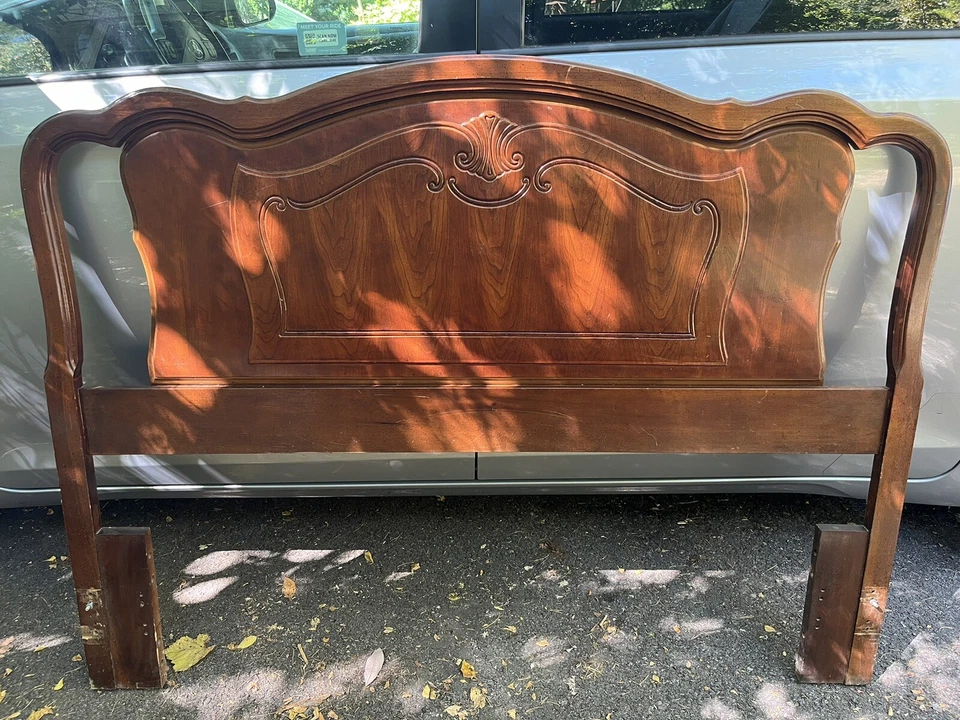 Cabecero vintage tamaño completo estilo tradicional Foto 1 de 1