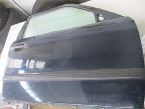 Mercedes W124 Tür vorne rechts - Picture 1 of 3