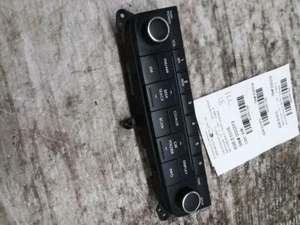 09-14HYUNDAI GENESIS Audio Equipment Radio Sedan Keyboard 67385 - Picture 1 of 10