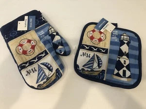True Living Modern Coastal 2 Piece Pot Holder & Oven Mitt Set New - Picture 1 of 6
