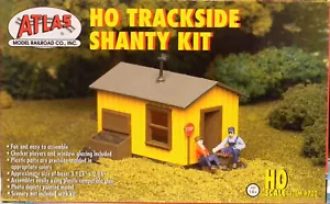 NUOVO HO Atlas 702 Trackside Shanty Kit - Foto 1 di 1