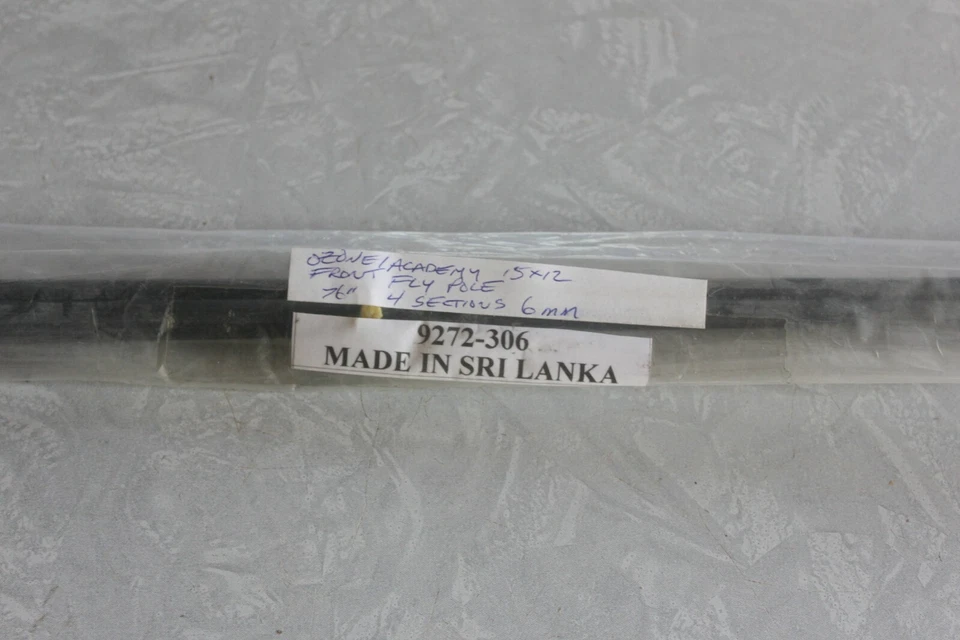 CARPA COLEMAN OZONO/ACADEMIA 15 X 12 9272-306 POSTE ANTIMOSCAS DELANTERO NOS (CH) Foto 1 de 1