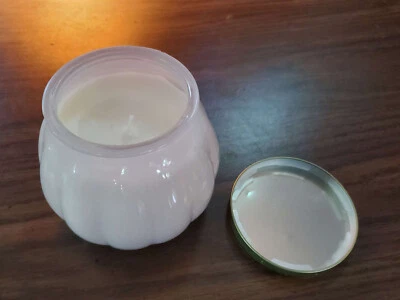 Vela de cera de soja Vineyard Hill Naturals "Sanctuary" 17 oz. Nuevo Foto 1 de 3