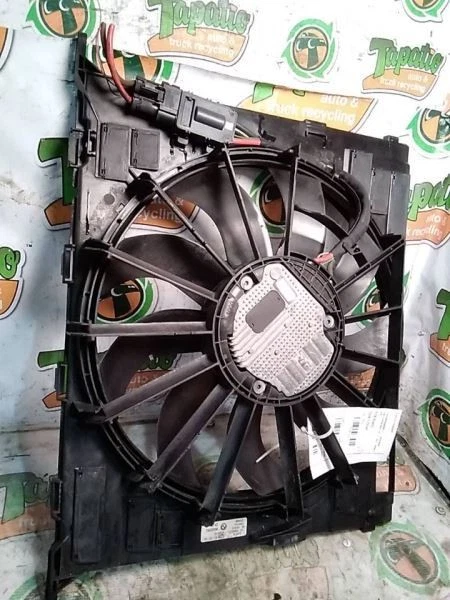 Radiator Fan Motor Fan Assembly Radiator Fits 17-20 BMW ALPINA B7 2947635 - Image 1 of 4