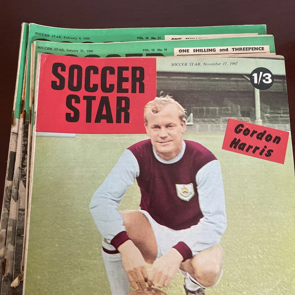 Bundle 13 x SOCCER STAR  Magazines 1960s Vintage Job Lot - Image 1 of 4