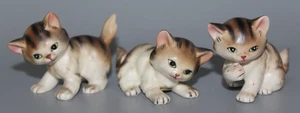 Vintage NAPCO Cat Family Set of 3 #M5374 1 7/8" Tall Japan - Picture 1 of 6