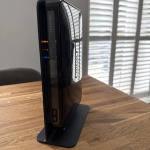 Netgear WNDR3700 N600 Wireless Dual Band Gigabit Router - Picture 1 of 7