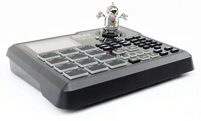 Akai XR 20 Beat Production Sampler Synth Drum  + Guter Zustand + Garantie - Bild 1 von 4