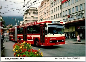 Postcard Switzerland Biel Volvo 62 Articulated Trolley Bus Rt 2 Bahnhofplatz - Bild 1 von 2