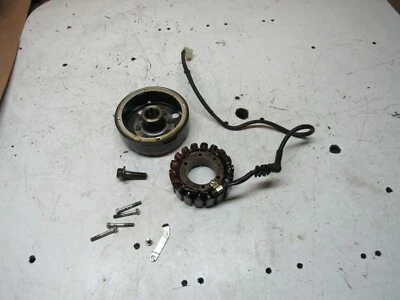 84 85 Honda Sabre V45 VF700S VF 700S 1984 estator e imán Foto 1 de 4