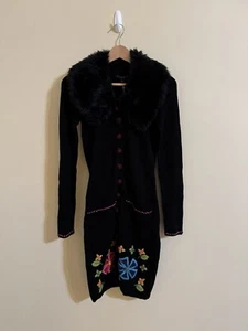 Betsey Johnson New Floral Duster Knit Coat Jacket Fur Trim Black Wool Vtg Small - Foto 1 di 12