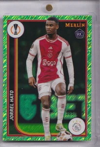 2023-24 Topps Merlin UEFA Jorrel Hato Rookie Verde/399 Ajax Amsterdam - Imagen 1 de 2