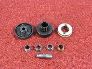 Vintage Team Losi GTX NXT 17T Clutch Bell Set, Flywheel, Clutch Nut, Shoe. #1364 - Picture 1 of 12