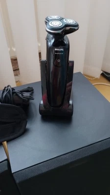 Elektrorasierer Philips Sensotouch 3D RQ 1250 Nass und Trocken, In Guten Zustand - Bild 1 von 3