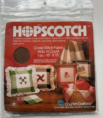 Tela Charles Craft 14 quilates Aida - 15” x 15” - rayuela - marrón/avena Foto 1 de 2