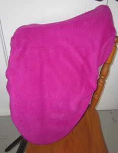 Horse Saddle cover in Hot Pink FREE EMBROIDERY Made in Australia Protection - Zdjęcie 1 z 5