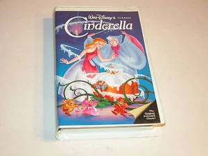 CINDERELLA 1988 VHS 410 CLAMSHELL BLACK DIAMOND WALT DISNEY CLASSIC LIKE NEW - Imagen 1 de 4