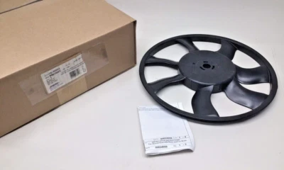 Lâmina do ventilador de refrigeração do motor ACDelco 15-80593 lado direito do passageiro GM 89018693 - Imagem 1 de 4