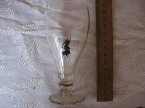 Klarglas Schnaps mundgeblasen mit einer Figur des Versuchers Dämons innen, UdSSR - Bild 1 von 8