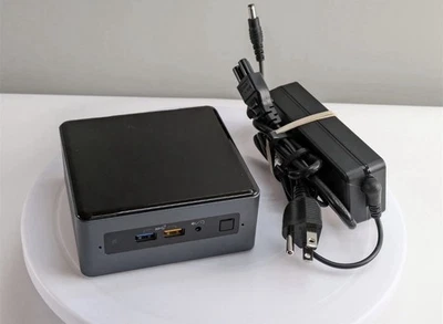 Intel NUC8i7BEH i7-8559U 2.7GHz /8GB RAM /512SSD GREAT CONDITION - Image 1 of 3