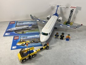 LEGO CITY: Passenger Plane (3181), Complete