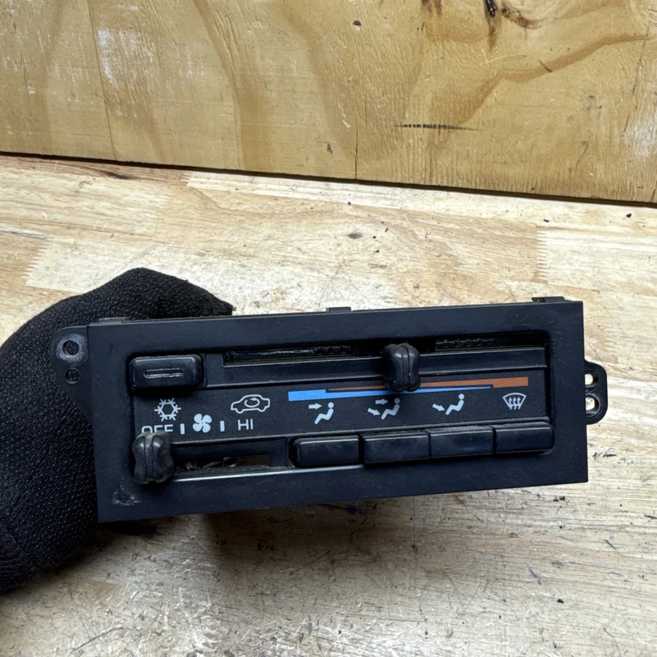 1988-1995 Dodge Dakota OEM Climate Control Unit MAX A/C Heat Defrost Switch Foto 1 de 4