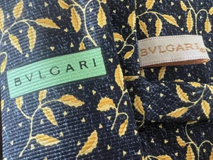 🔴 BULGARI cravatta uomo DAVIDE PIZZIGONI  blu foglie gialle pura seta vintage - Picture 1 of 9