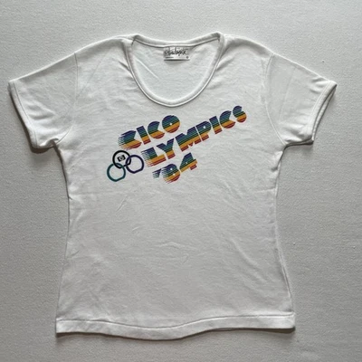 Camisa De Colección Oregon Olimpiadas Especiales 84 Para Mujer Grande Blanca Hecha en EE. UU. Arco Iris Años 80 Foto 1 de 4