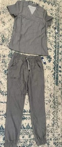 Jaanuu ULTRAlite Women's Jogger Style Scrub Set, Heather Gray, XS, New w/Tags - Picture 1 of 3