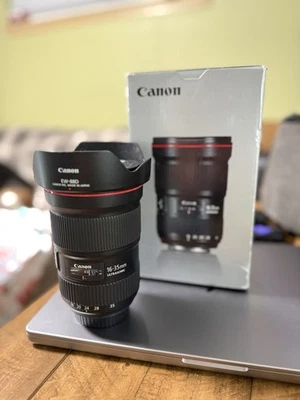 Canon EF 16-35 mm f/2,8 L III USM Foto 1 de 4