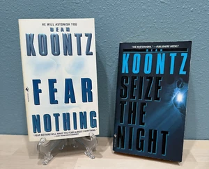 Dean Koontz Moonlight Bay Series Fear Nothing & Seize the Night Paperback Books - Imagen 1 de 8